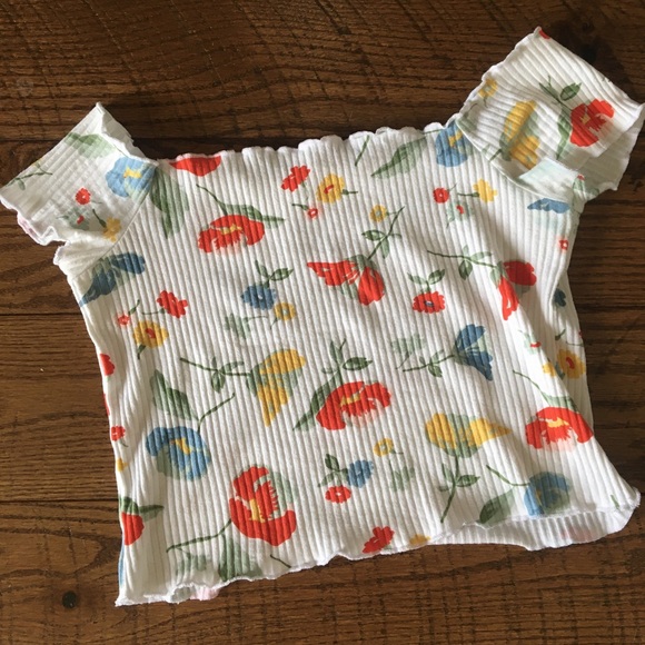 Zara Tops - Zara Off the Shoulder Floral Crop